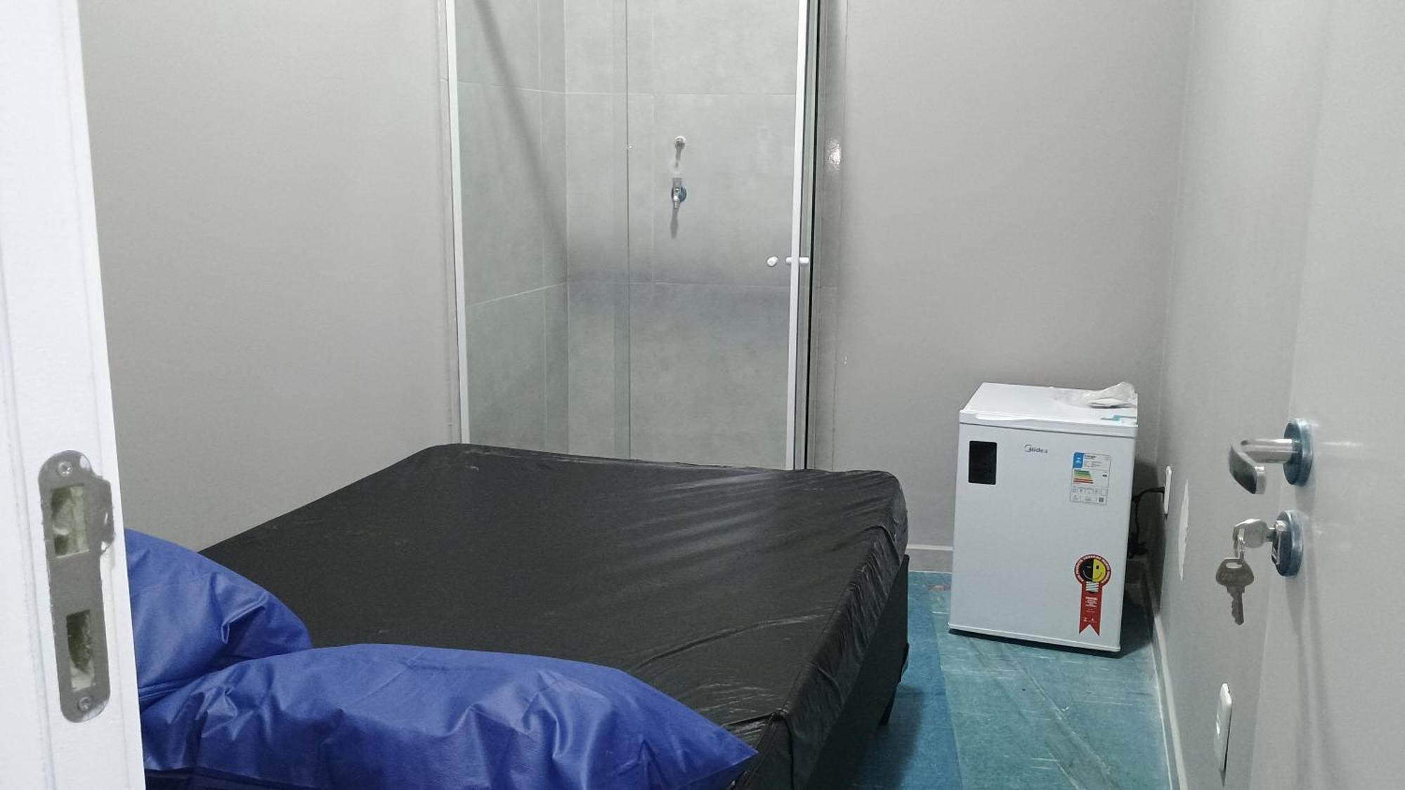 De 27 Quartos Na Cinelandia *