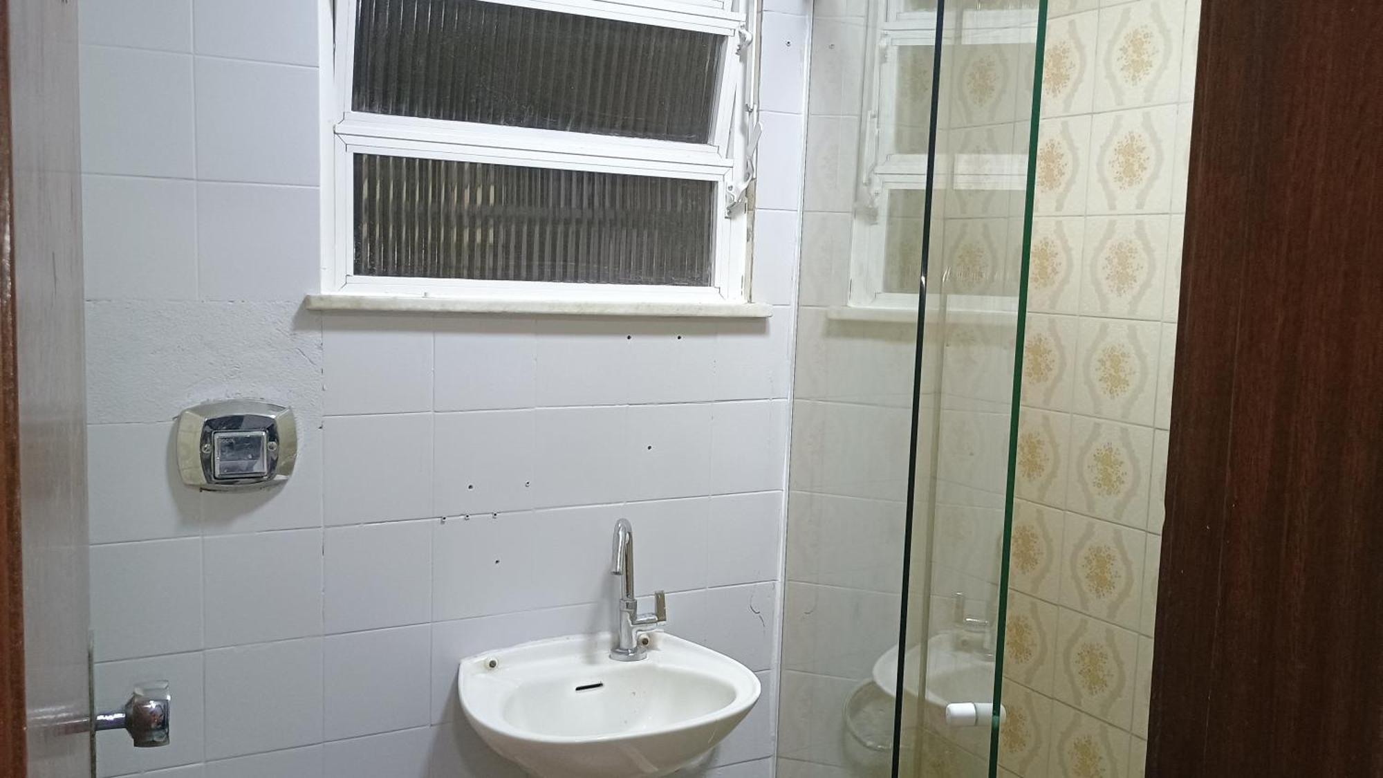De 27 Quartos Na Cinelandia *