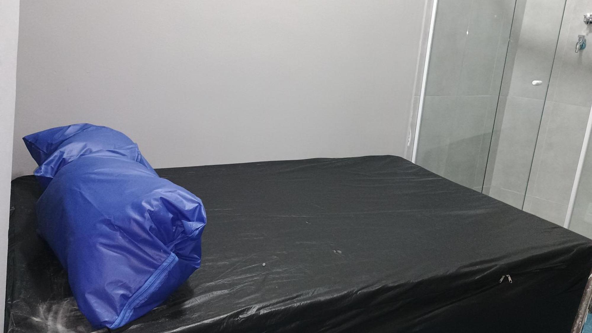 De 27 Quartos Na Cinelandia